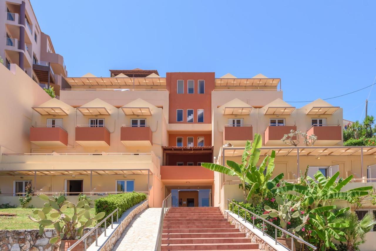 Eurohotel Theo Hotel Agia Marina المظهر الخارجي الصورة