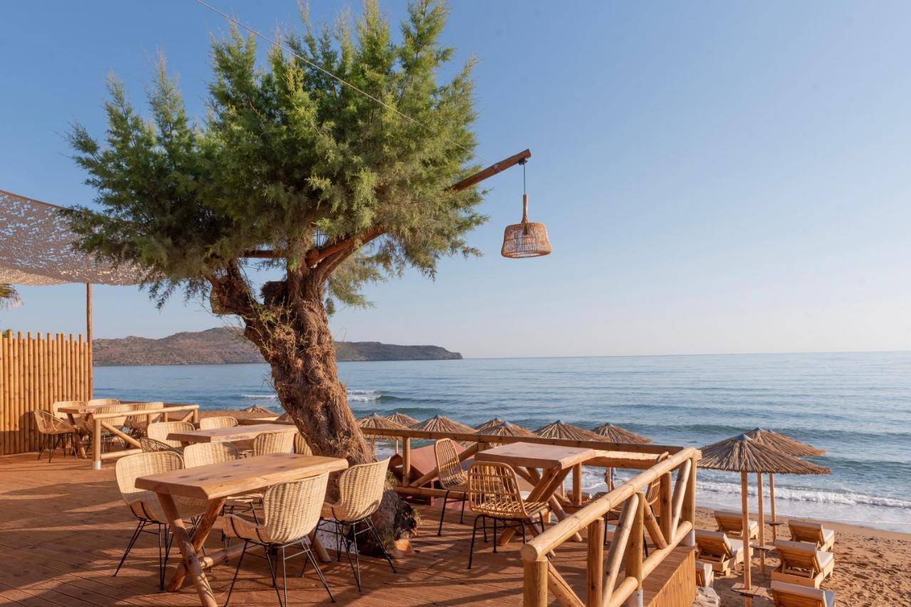 Eurohotel Theo Hotel Agia Marina المظهر الخارجي الصورة
