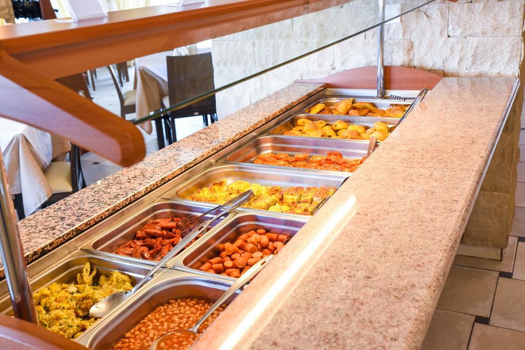Eurohotel Theo Hotel Agia Marina المظهر الخارجي الصورة